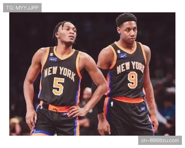 乔丹·普尔无球跑动频率提升助勇士拉开比分差距